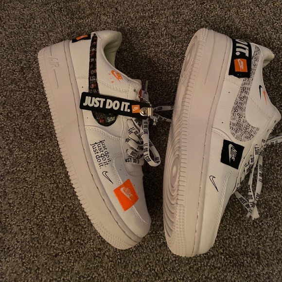 Nike “Just do it” limited release air forces - Picture 6 of 7